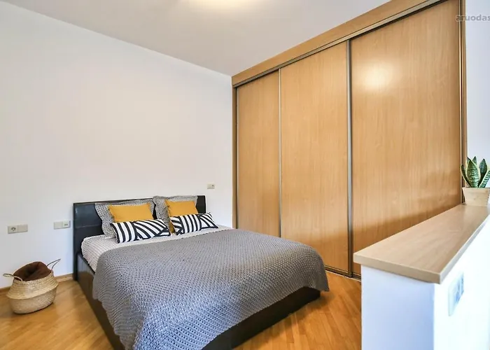 S3 Heart Of Old Town *